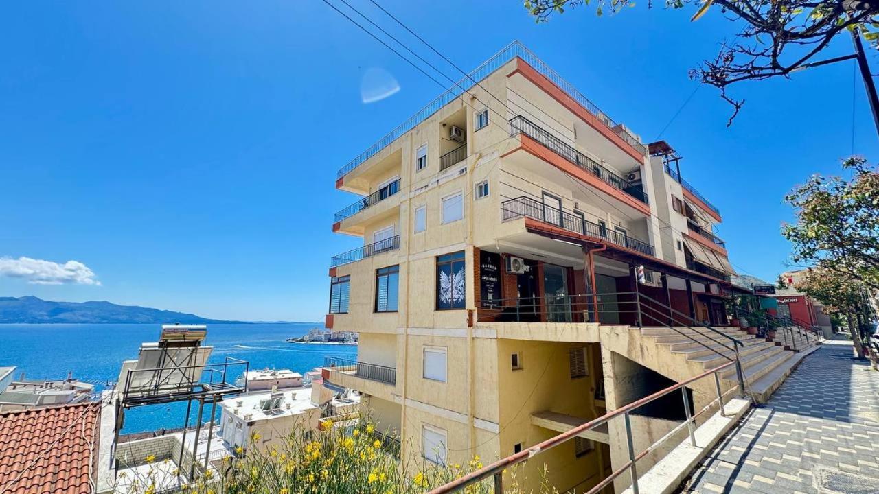 Colorful Sea View Apartment Saranda Kültér fotó